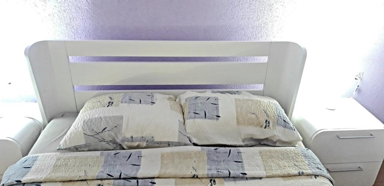Apartments Holiday Вранє Екстер'єр фото